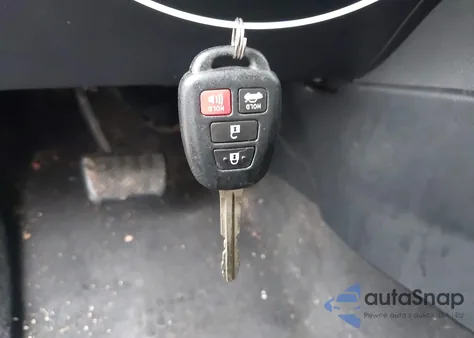 2018 Toyota Corolla Le z USA, uszkodzony, nr VIN 2T1BURHE5JC121244